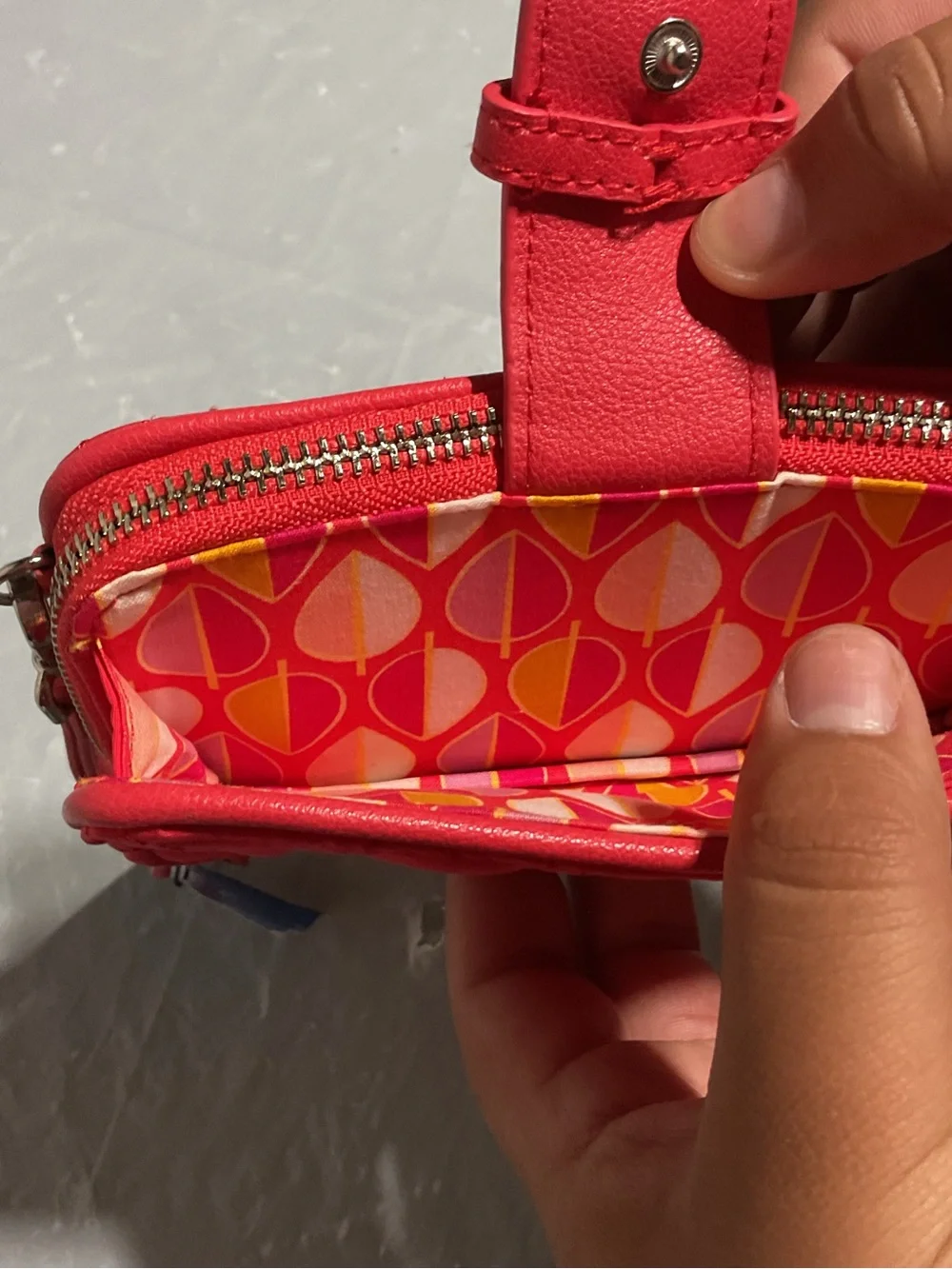 Vera Bradley Quilted Red Zip Wallet - Picture 3 of 7